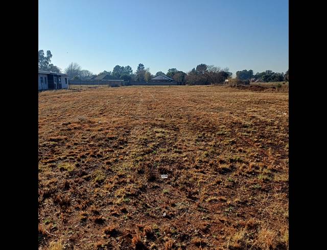 4,064M² VACANT LAND FOR SALE IN HENLEY ON KLIP
